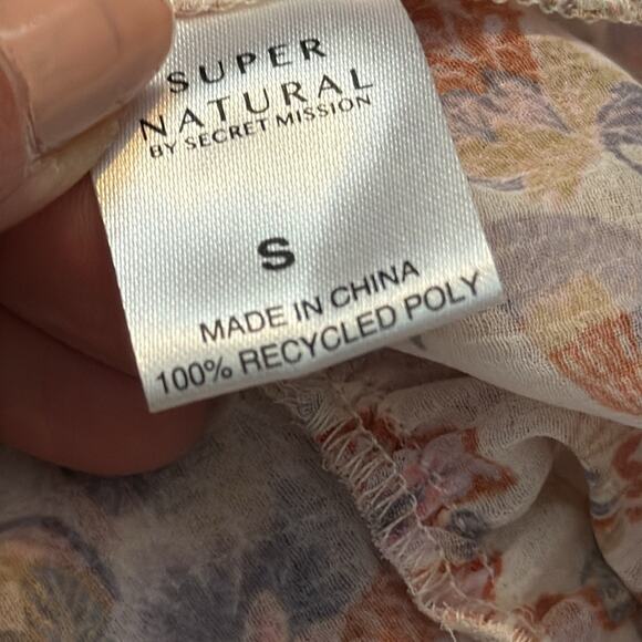 Super Natural by Secret Mission Greenport Floral Paisley Smocked Mini Dress - Picture 5 of 5